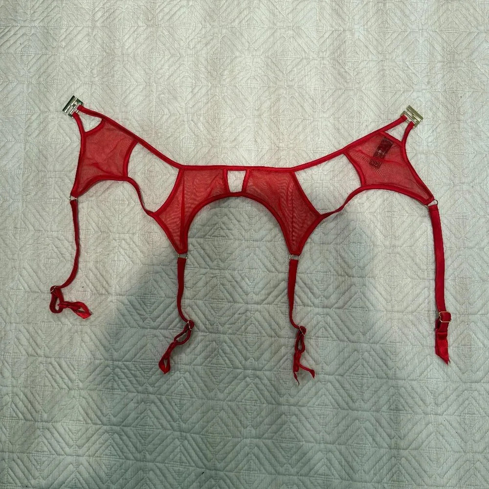 NEW Ruby Red  Suspender, Marie Mur, S